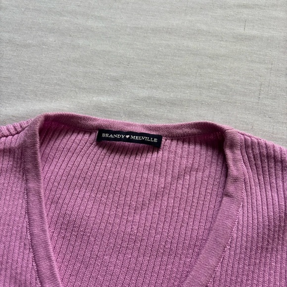 Brandy Melville Billie Cardigan Bubblegum Pink M | Cozy - Picture 2 of 6